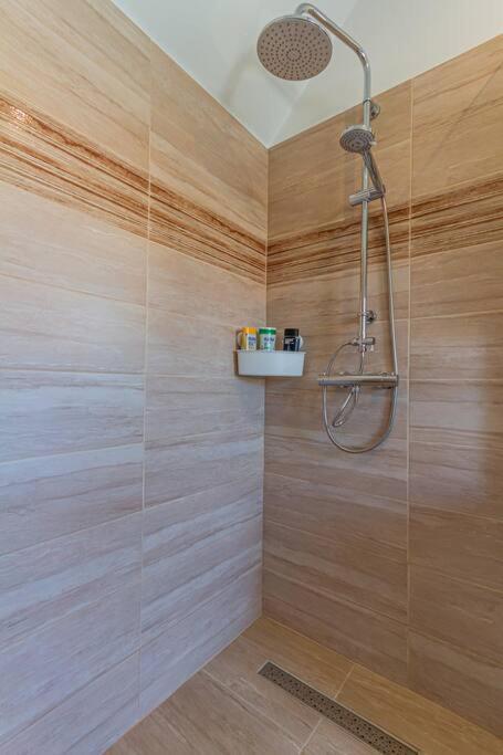 Roomy Apartment 80Sqm At City Center Free Parking Space, Ac & Balcony Budapesta Exterior foto