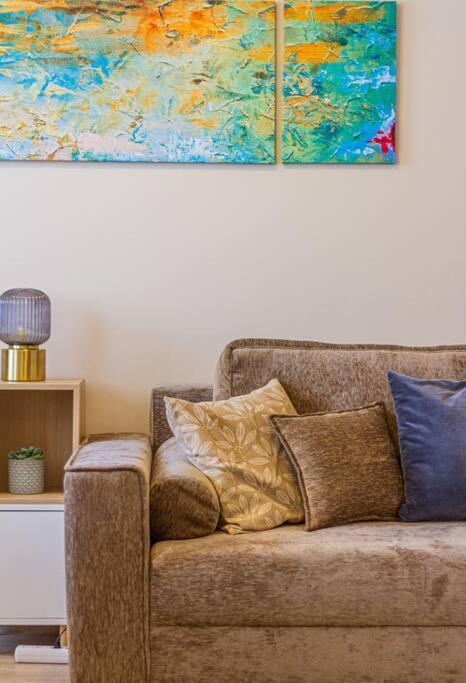 Roomy Apartment 80Sqm At City Center Free Parking Space, Ac & Balcony Budapesta Exterior foto